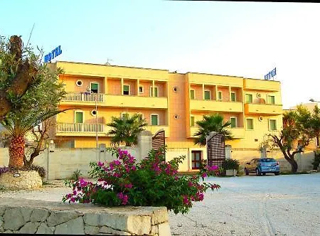 Dei Messapi Hotel 3*