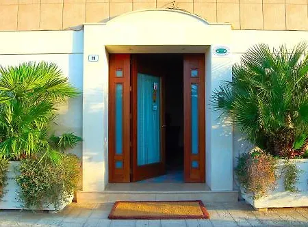 Dei Messapi 3* مورو ليتشيزي