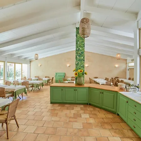 فندق Dei Messapi 3*