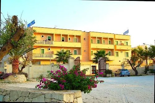 Dei Messapi Hotel 3*